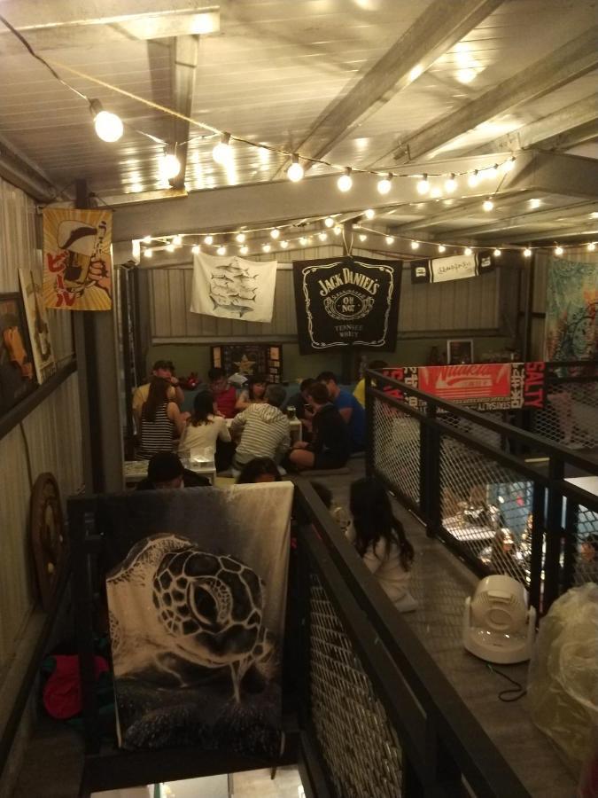 氮醉潛水酒吧旅宿joscubar Diving Hostel 샤오리우치우 외부 사진