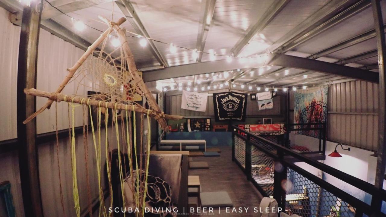 氮醉潛水酒吧旅宿joscubar Diving Hostel 샤오리우치우 외부 사진
