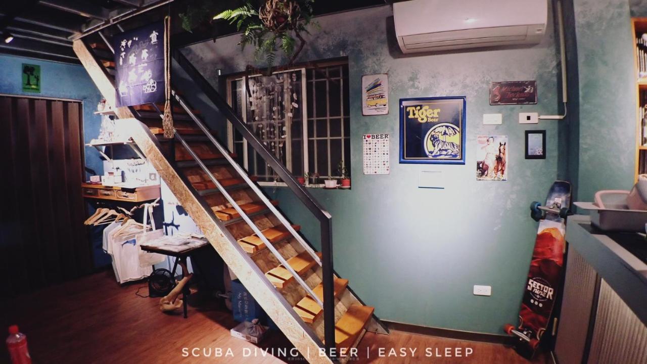 氮醉潛水酒吧旅宿joscubar Diving Hostel 샤오리우치우 외부 사진